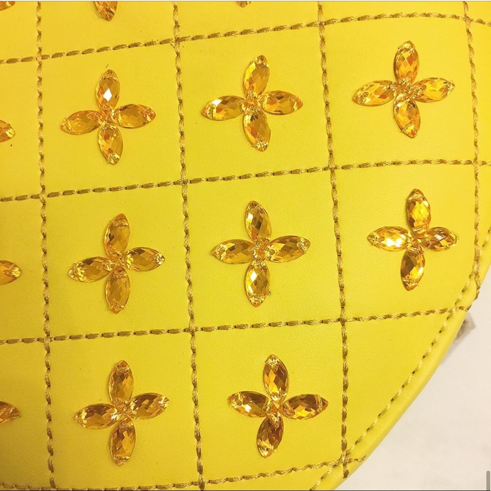Kate Spade Pineapple Novelty Crossbody Purse - Picture 5 of 7